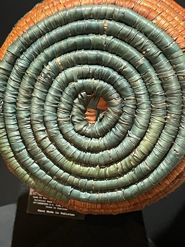 Shalimar Collection Palm Leaf Basket Natural Orange Hand Woven Tags 7.5” Tall - Picture 5 of 11