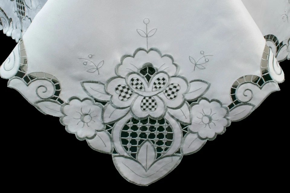 Ivory 54x72'' Cutworks Gray Embroidered Polyester Embroidery Tablecloth Napkins - Image 3 of 4