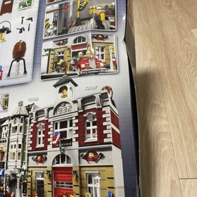 LEGO Creator Expert Modular Buildings Fire Brigade 10197 In 2009 W/Manuals & Box
