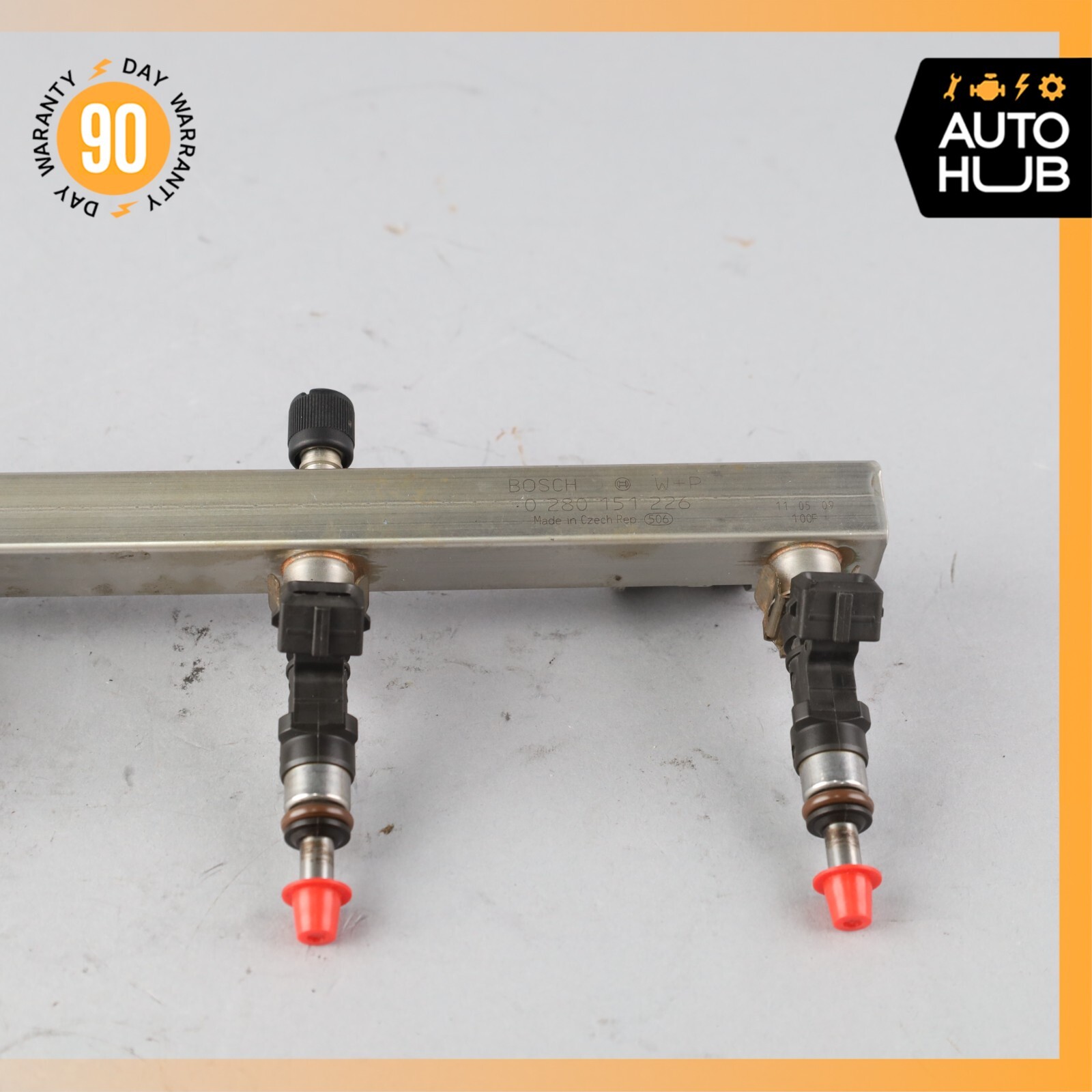 Maserati GranTurismo M145 Fuel Injection Rail Line w/ Injectors Left OEM 23k