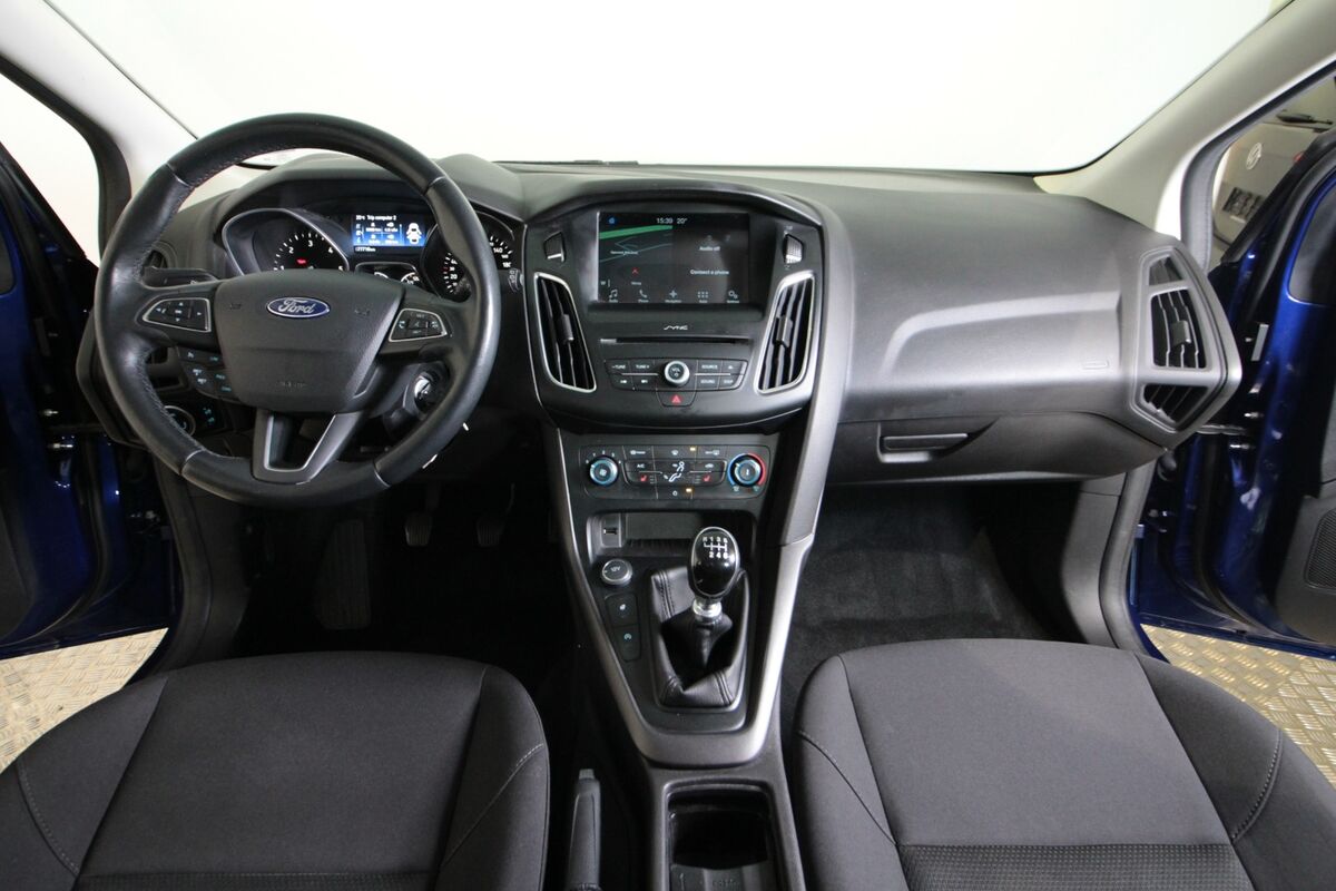 Ford Focus 1,5 TDCi 120 Business stc.