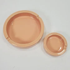 VTG Set 2 MCM Kreiss Italy Peach Color Ceramic Ashtrays 7.25" & 3.75" Diameter