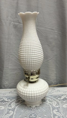 VTG 16”Square Hobnail Milkglass Hurricane Electric Parlor Lamp Rare Style EUC