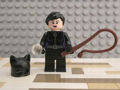 LEGO Catwoman Minifigure - 6858 DC Batman II - Catcycle City Chase