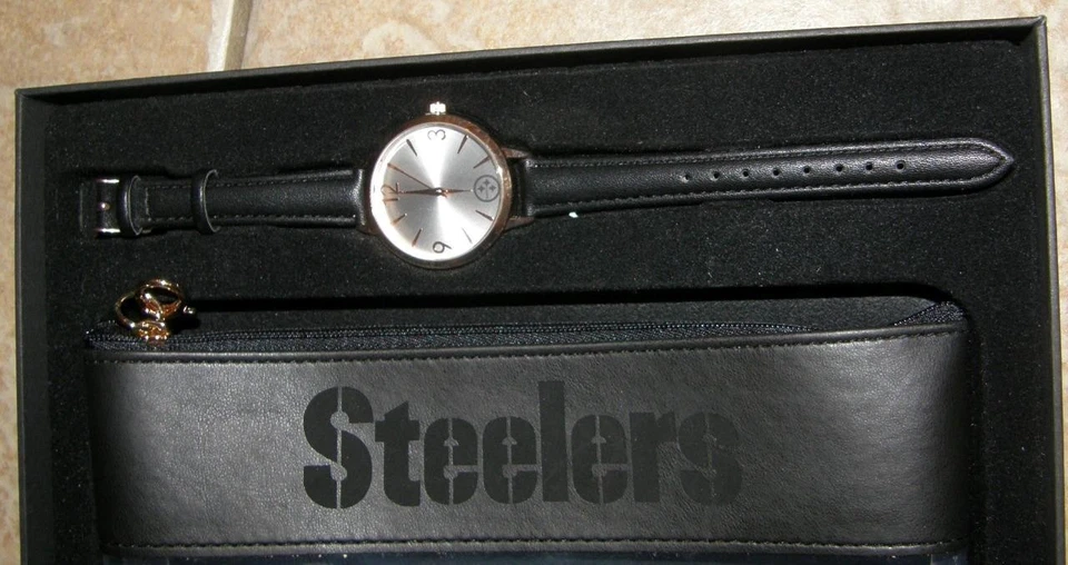 NUEVO EN CAJA Fútbol PITTSBURGH STEELERS Reloj y Cartera Clutch Transparente Lote de 2 Piezas SPARO Foto 3 de 4