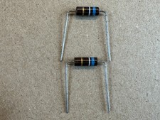 2 NOS IRC 68 ohm 1 watt 1W Carbon Comp Resistors TESTED 5  Qty 