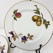 Set of 4 Royal Worcester England Evesham Gold...