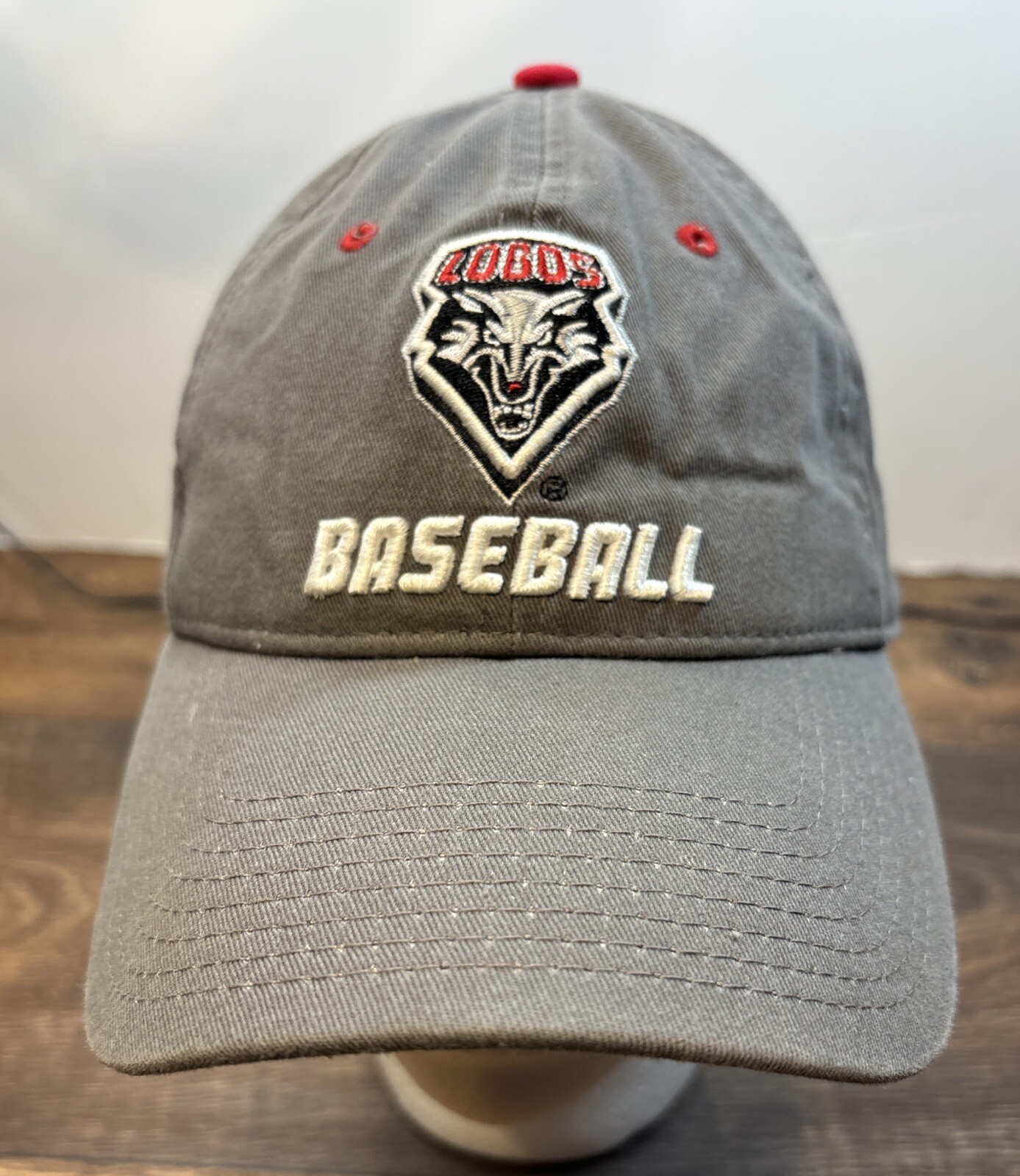 UNM Lobos Baseball Hat Strapback Patch Gray Curve… - image 1