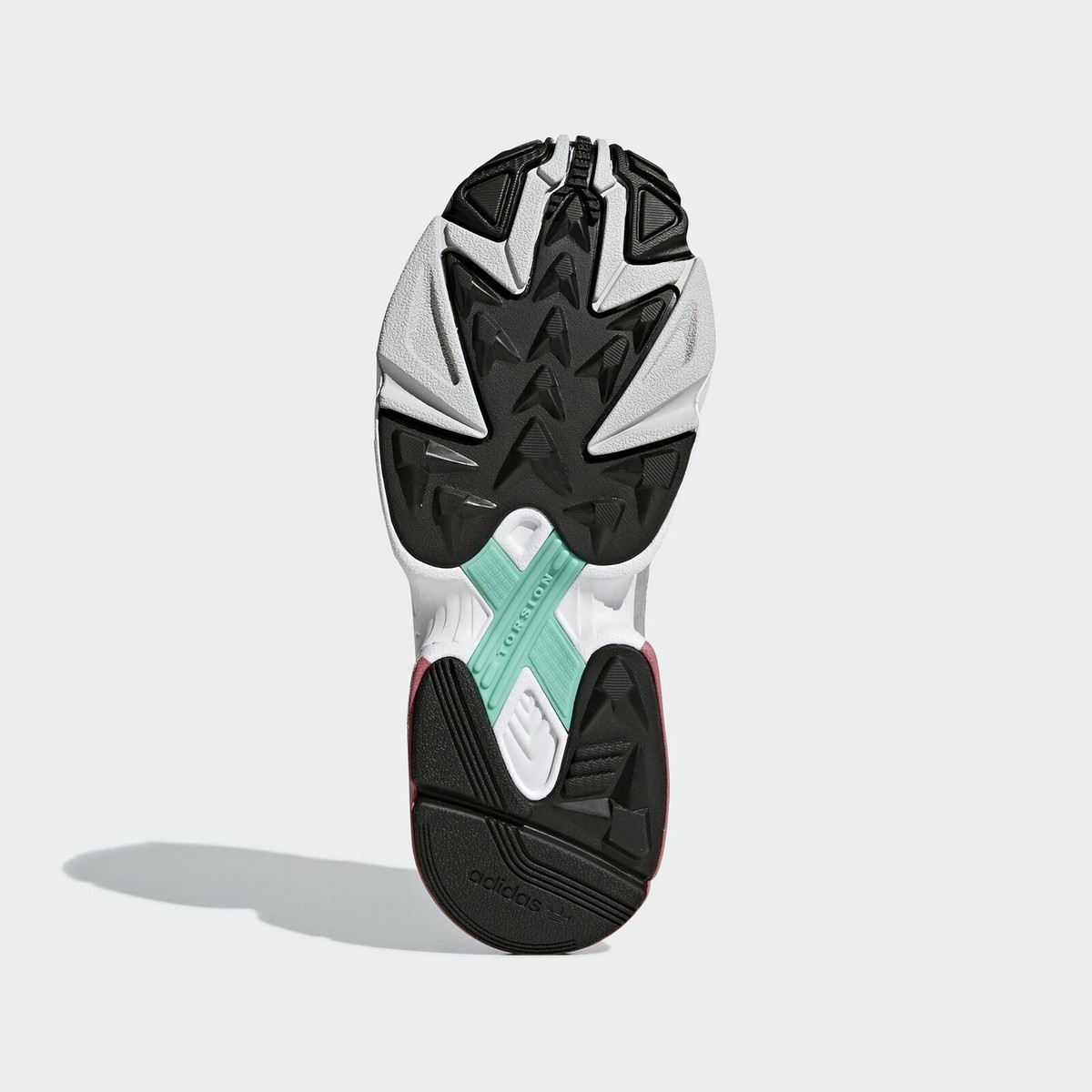 adidas falcon w d96698