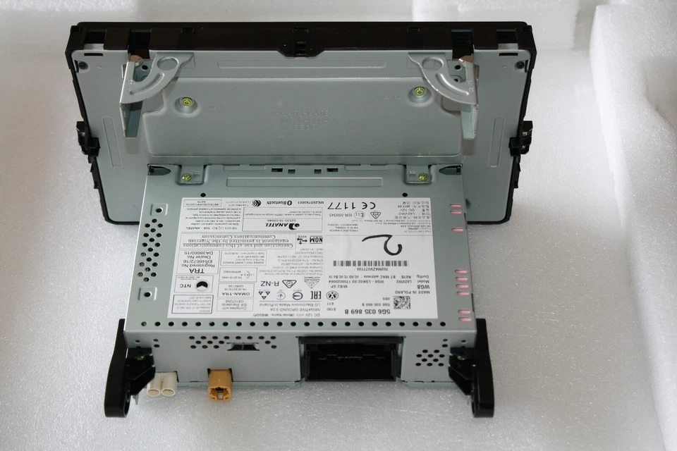 Original VW Golf VII BQ1 Radio Bedieneinheit Touch-Screen Bluetooth 5G6035869B - Bild 3 von 4