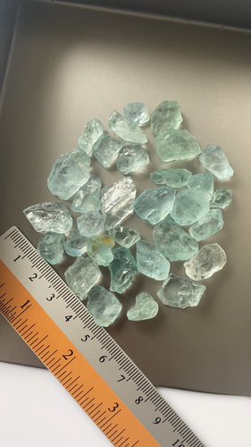 Light Blue Aquamarine Rough @ 220 cts From Madagascar - Video 1 of 1