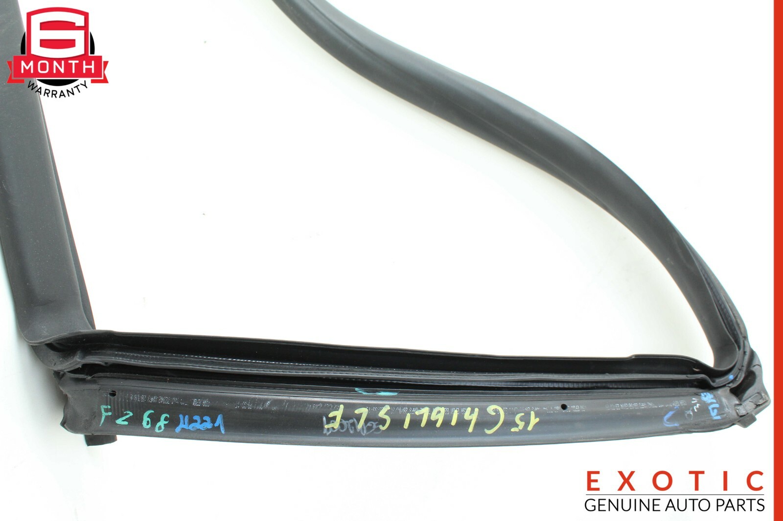 14-17 Maserati Ghibli S Front Left Rubber Door Weather Strip Liner OEM