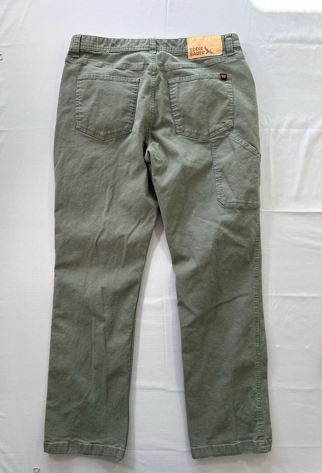 Pantalones chinos/utilitarios verdes EDDIE BAUER para hombre talla 34x32 ropa de trabajo Foto 2 de 4