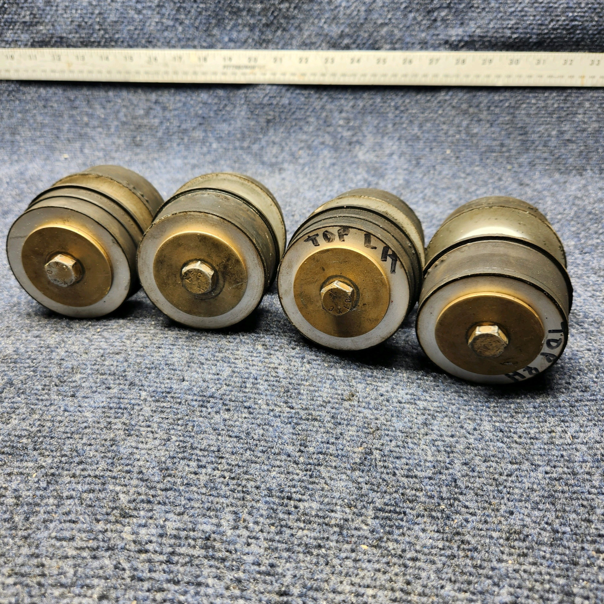 J-9612-8 J-7763-33 | CESSNA C172RG | O-360-F1A6 | LORD SHOCK MOUNT
