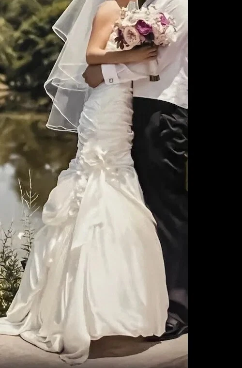 Vestido de noiva branco tamanho 2 um ombro flores trompete cetim sedoso - Imagem 2 de 4