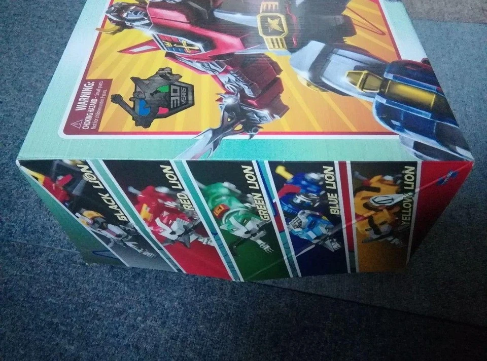 Toynami 30th Anniversary Voltron Golion Gift Set Diecast Original Box Japan F/S - Image 3 of 4