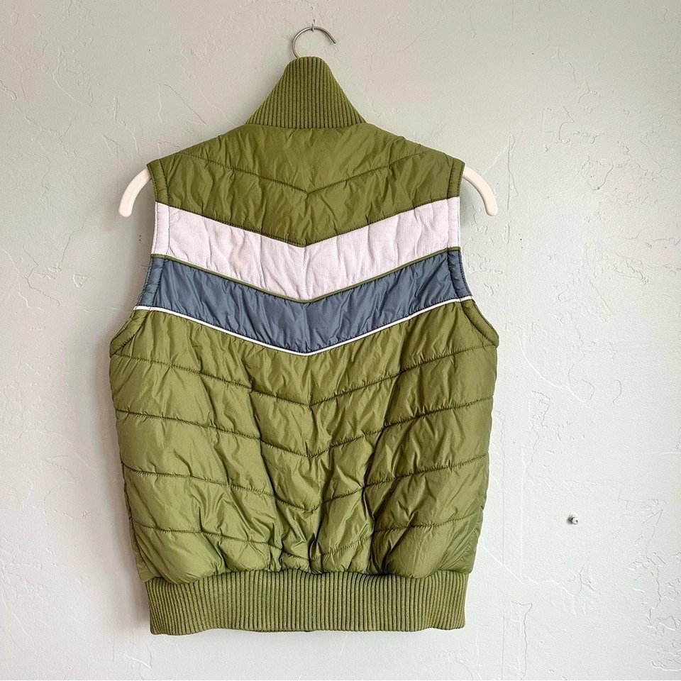 Roxy | Y2K Vintage Women's Fall Winter Green White Puffer Vest Size Small EUC - Image 4 of 4