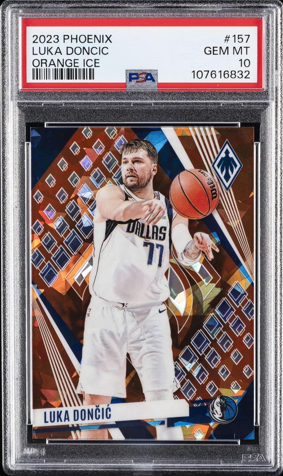 2023 PANINI PHOENIX ORANGE ICE #157 LUKA DONCIC 100/249 PSA 10