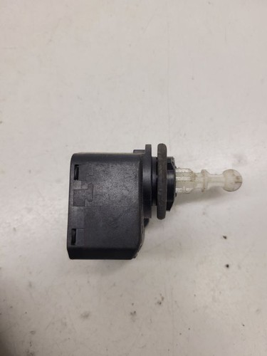 Audi A6 S6 C6 4F 2006 Scheinwerferstellmotor 00883000 DRA9301