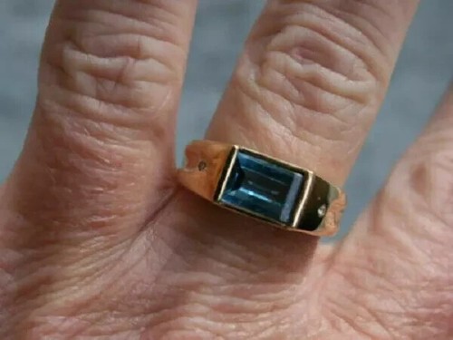 2Ct Emerald Cut London Blue Topaz Women's Engagement Ring 14K Yellow Gold Finish - Picture 4 of 4