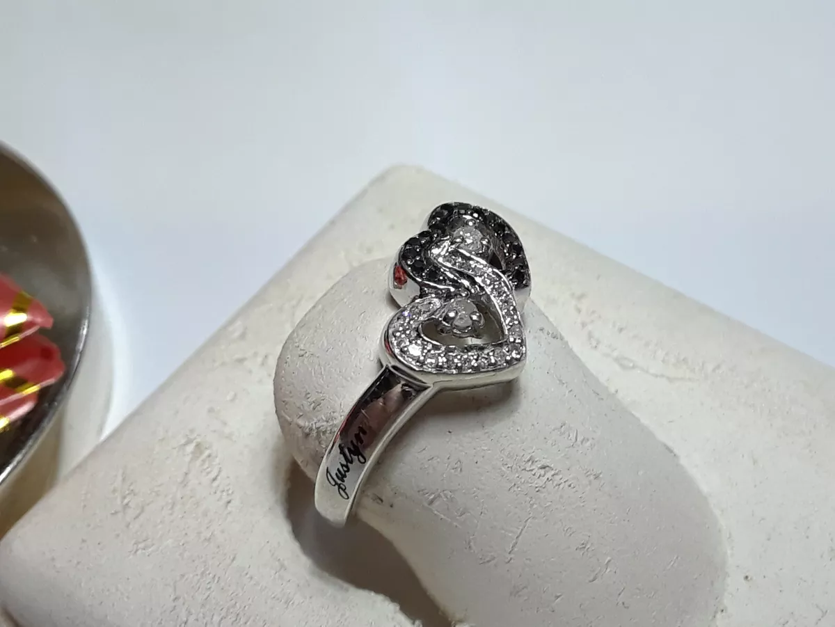 Vintage .21cttw Black White Double Heart TJ 925 Sterling Silver Ring 14134
