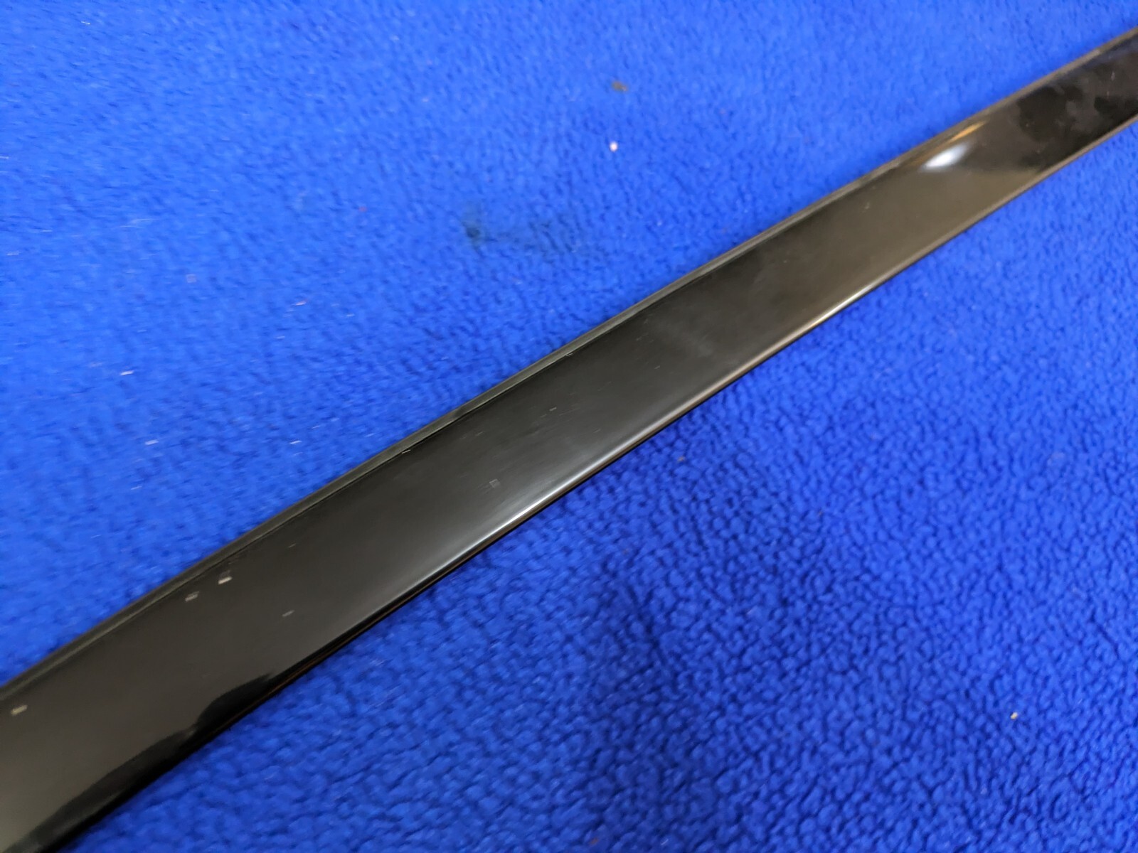 black strip window molding front right Bentley CONTINENTAL FLYING SPUR oem