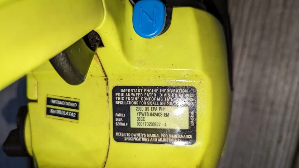 Vintage Poulan 2150 2.1 C.I. Super Clean 38cc Chainsaw From 2000 - Image 4 of 4