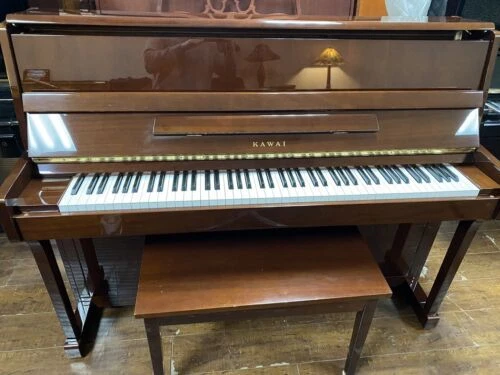 Pianos verticales Kawai 2 Pedales