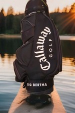 Callaway Big Bertha 6 Way 8 Zip Pocket Black /White Golf Bag. read description