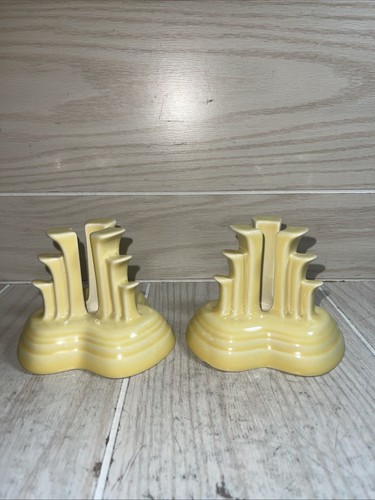 Fiesta P86 YELLOW Tripod Candleholders, Fiestaware Retired - Picture 4 of 7