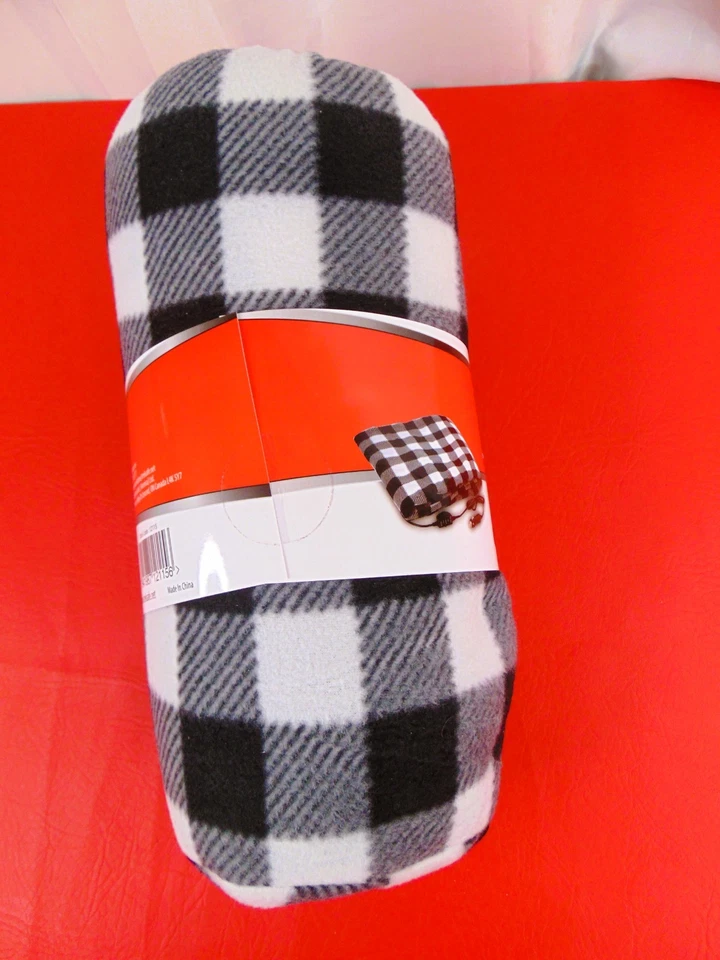 Heated Car Blanket (57”x39”), 12-Volt Electric Blanket for Car SUV Boat Truck - Image 3 of 4