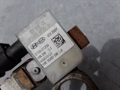 2011 Kia Optima 2.4L Gas LX MT Battery Negative Cable Sensor OEM 37180-2T200 - Picture 7 of 9