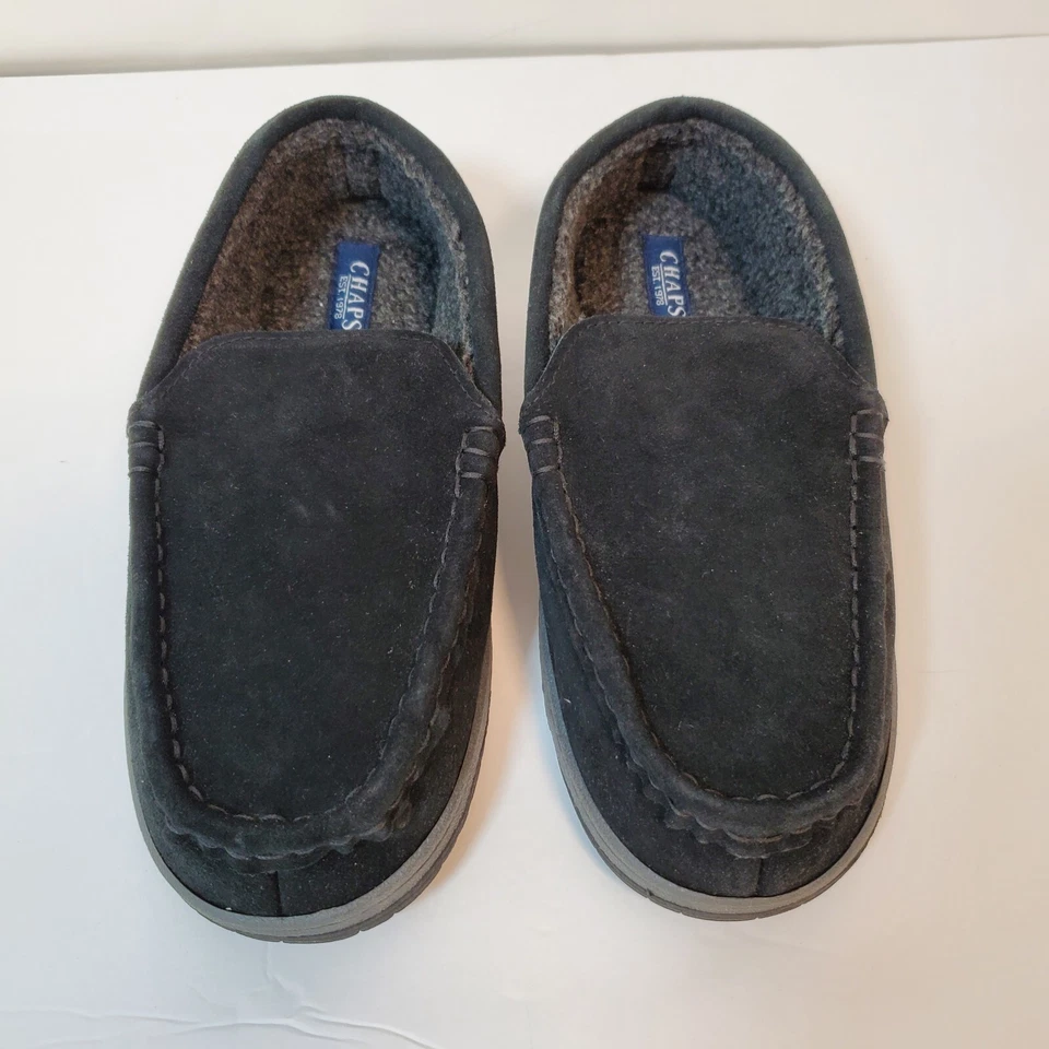 Zapatillas mocasín de gamuza negras para hombre CHAPS para interior/exterior talla L 9,5 a 10,5 Foto 4 de 4