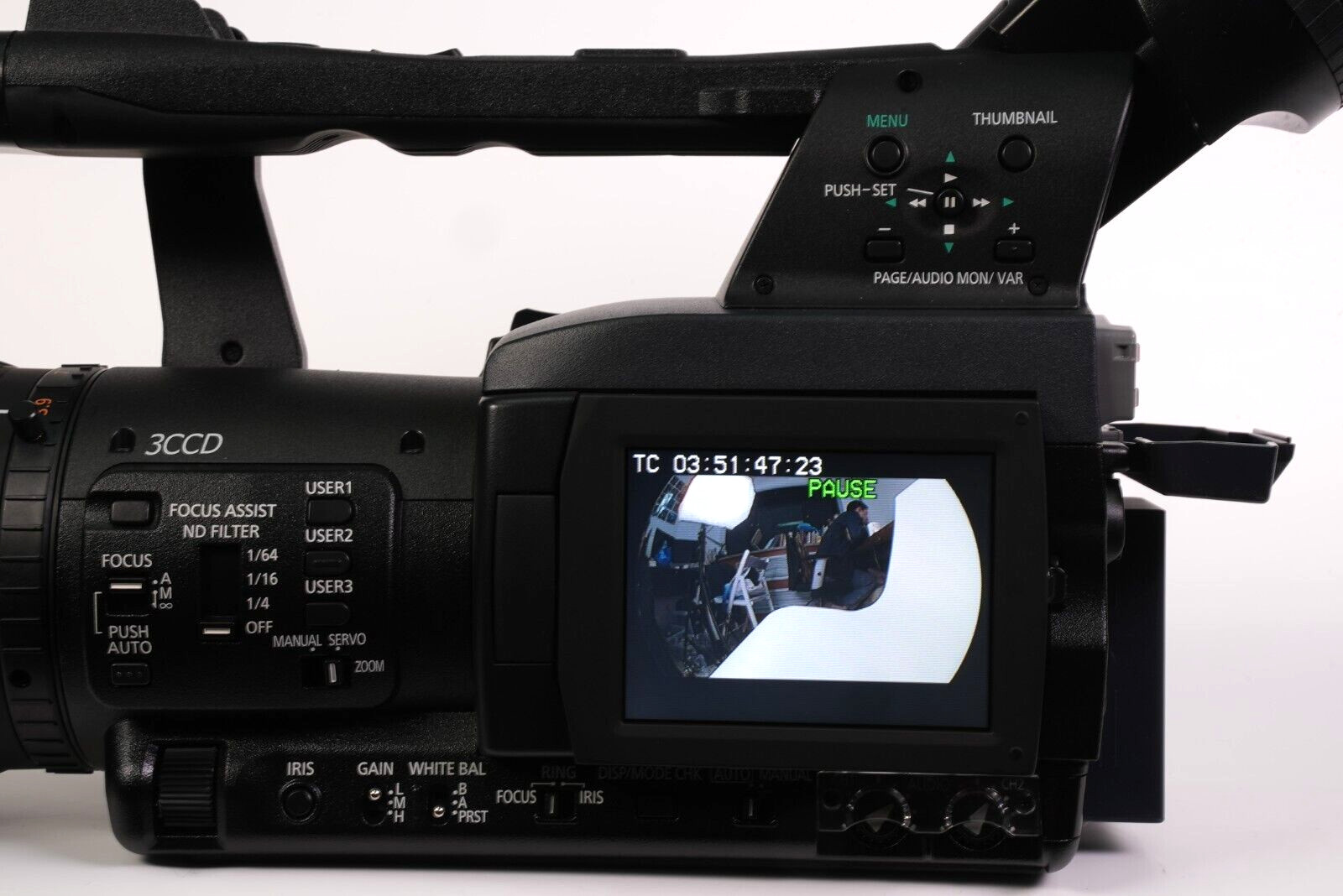 INVIZ Titanium Series 0.3x HD Fisheye Lens for 72mm Video Camera 173 200 203 180