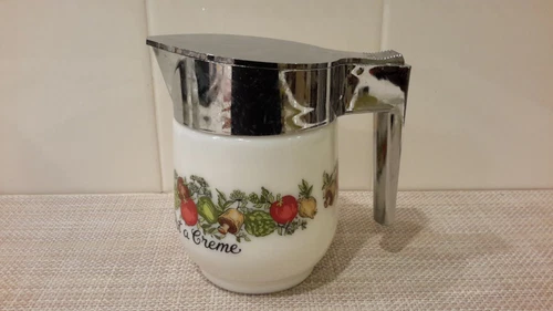 Vintage Corningware Spice Of  Life White Milk Glass Creamer/Syrup Flip Top Lid