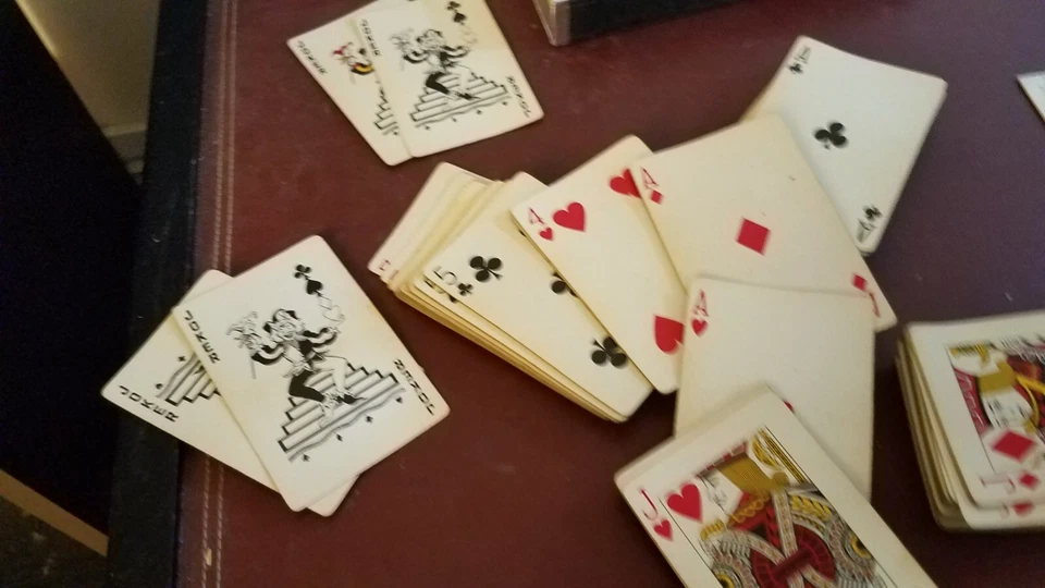 Baraja de colección Bird Canasta 3 Arrco Playing Card Co. Foto 4 de 4