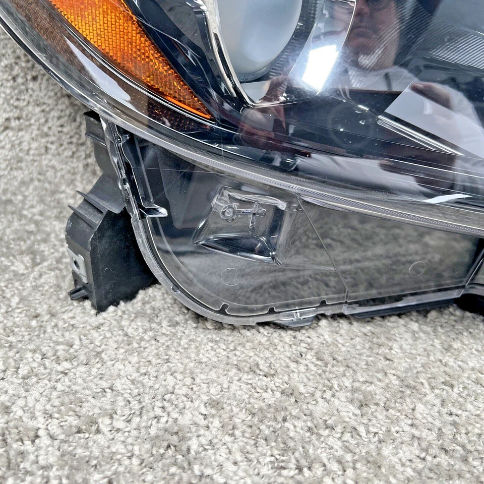 OEM 2017 2018 2019 Nissan Rogue Sport pasajero derecho halógeno LED 26010-6MA0A Foto 2 de 4