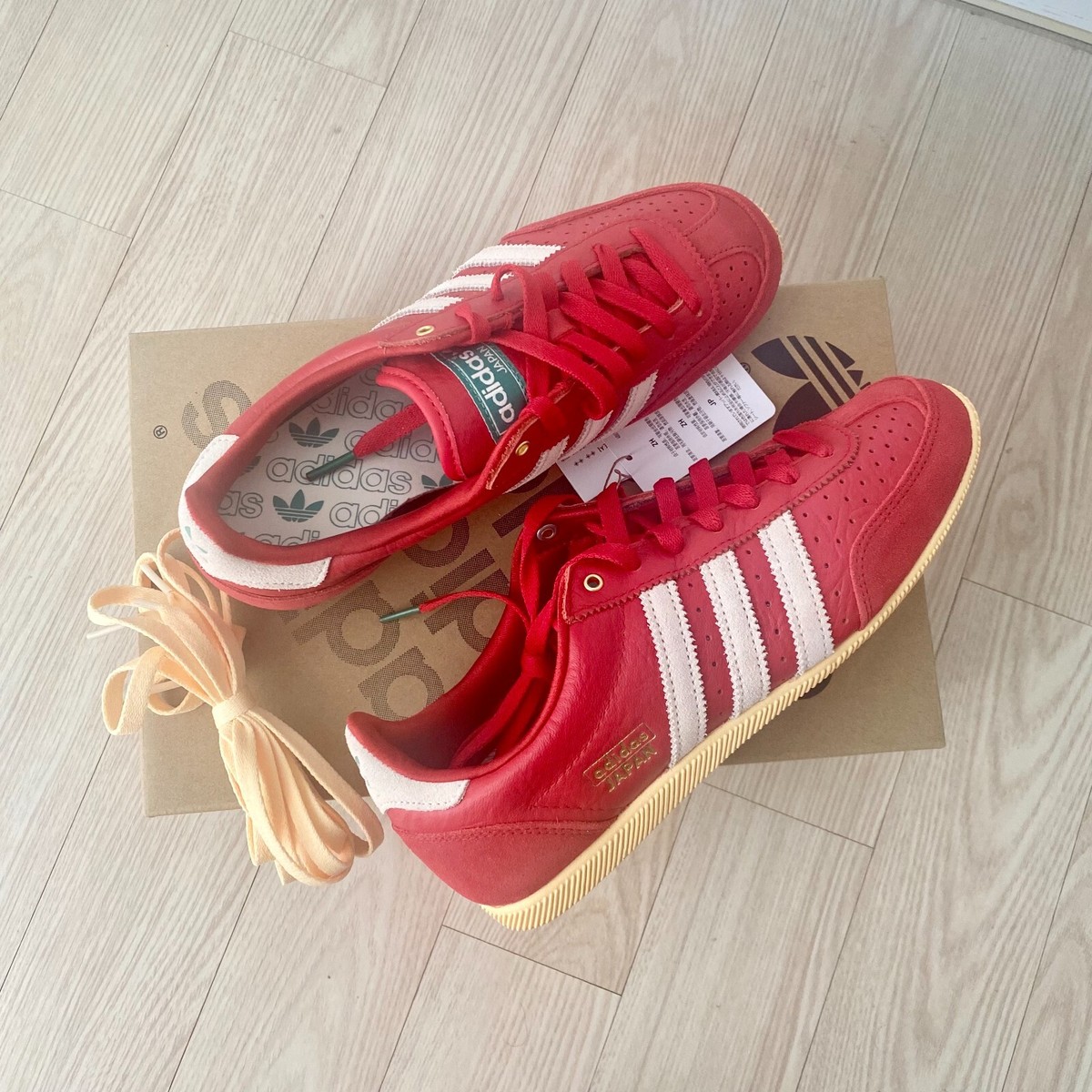 adidas JAPAN Womens Leather Sneakers Better Scarlet ✓Multiple