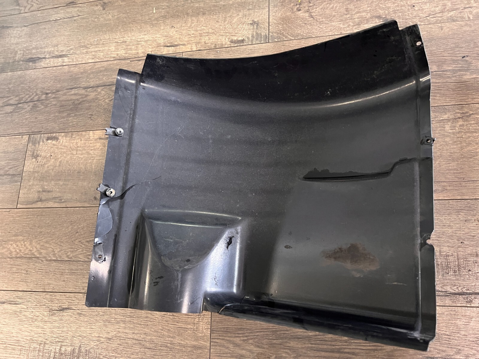 LAMBORGHINI MURCIELAGO REAR LEFT LH CENTER FENDER WHEEL LINER OEM 410810981