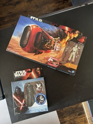 Star Wars Force Awakens Rey & Kylo Ren Action Figure Hasbro