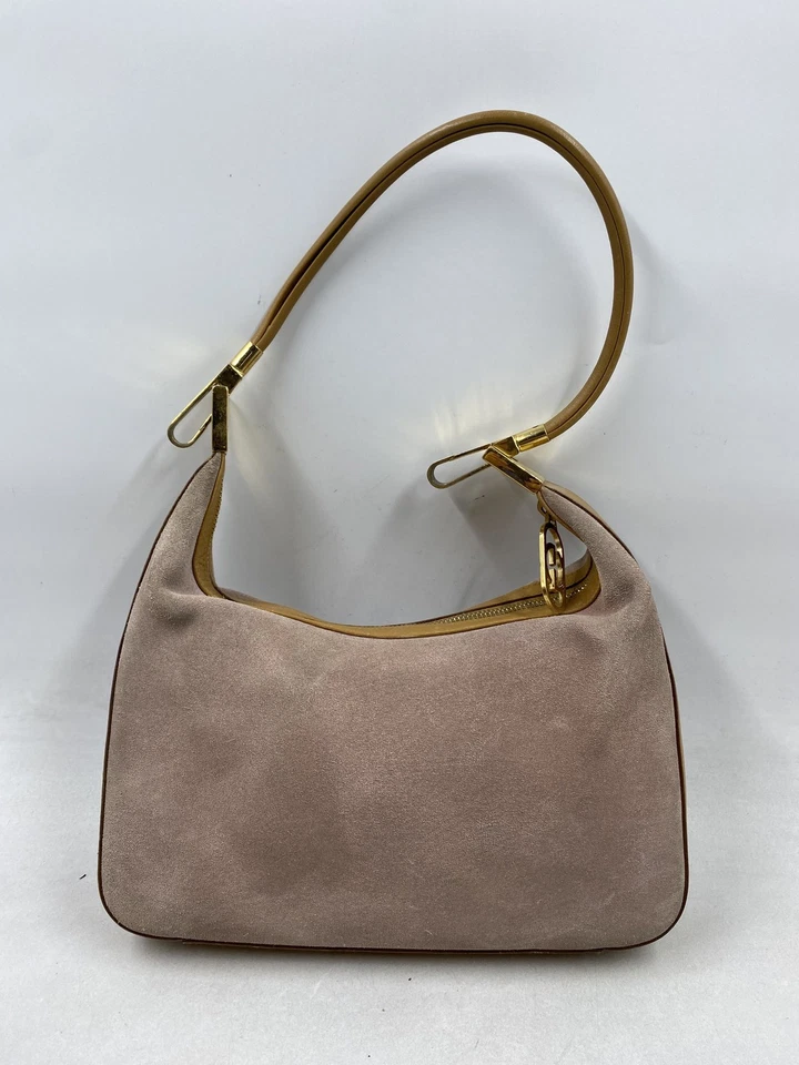 Bolso de hombro Gucci GG de lona rosa Foto 2 de 4