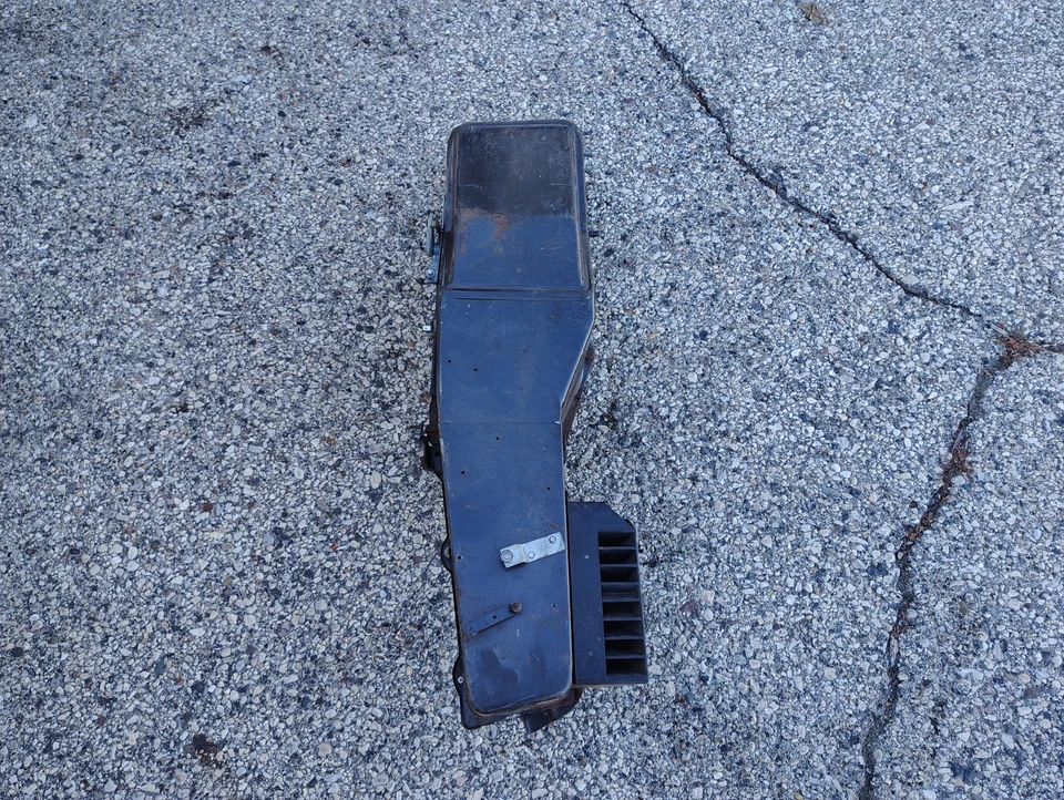 Buick Electra 225 Wildcat 1966 1967 LeSabre debajo del tablero sin aire acondicionado calefacción caja central Foto 3 de 4