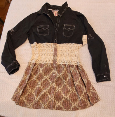 Womens Boho Shabby Diva Denim/ Floral Pattern with Crochet Waistline SZ M Top