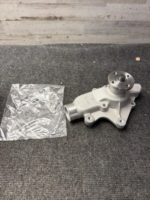 Crown Automotive 4626054 Water Pump