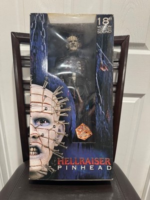 🔥 🔥 NECA Hellraiser Pinhead 18” Horror Figure Motion Activated