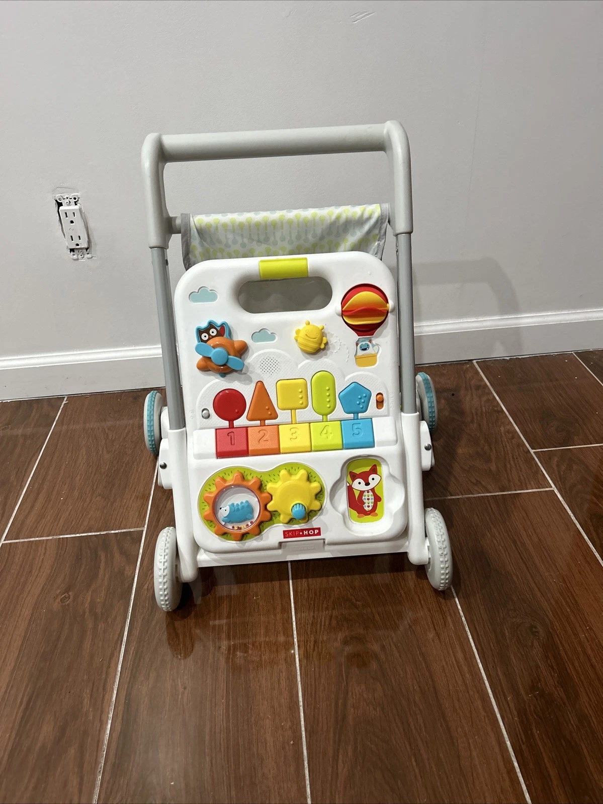 Skip Hop Explore & More 4-in-1 Grow Along Activity Walker