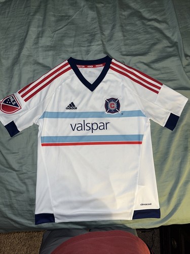 Chicago Fire 2015/16 Away Jersey Size Youth Large 13-14 Years