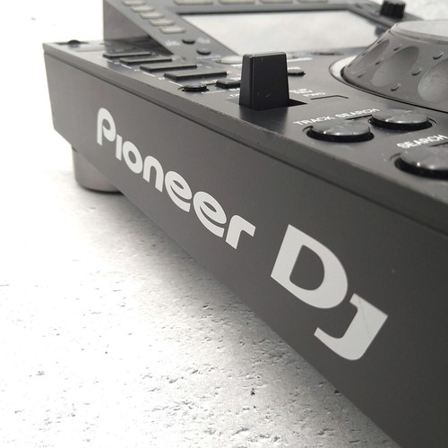 Pioneer CDJ-2000NXS2 110-240V DJ Turntable CDJ2000NXS2 2000 Nexus 2000NXS NXS 2 - Picture 18 of 21