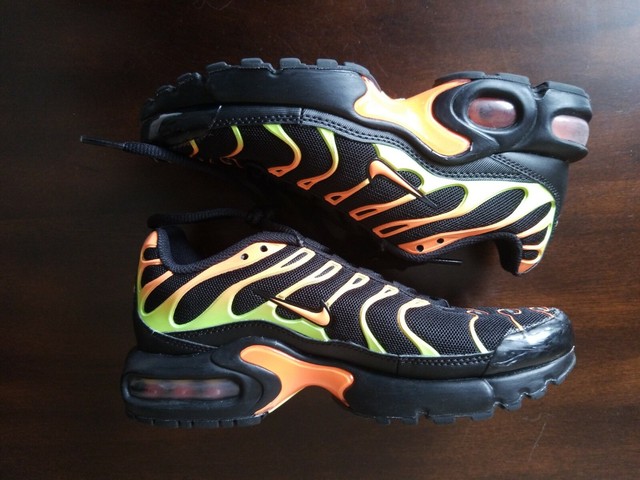 nike tn volt