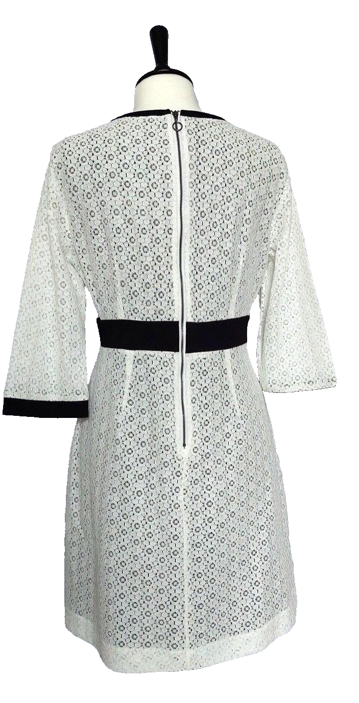 OFF WHITE o Abito in pizzo United Colors of Benetton M nuovo con etichette aderente e svasato bianco ecrù e nero